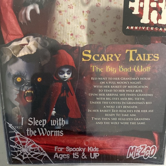 Living Dead Doll The Big Bad Wolf Scary Tales - Picture 9 of 9